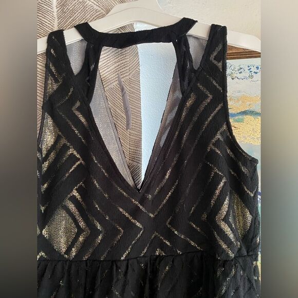 Abercrombie & Fitch black and gold sleeveless dress size medium - Picture 15 of 16